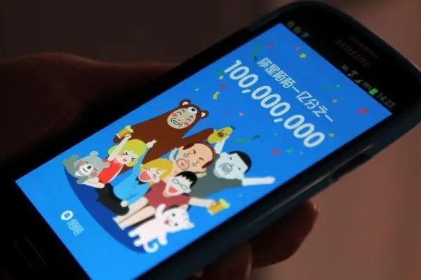 我陌陌被盗了，实名认证的，电话被改了，怎么找回啊？